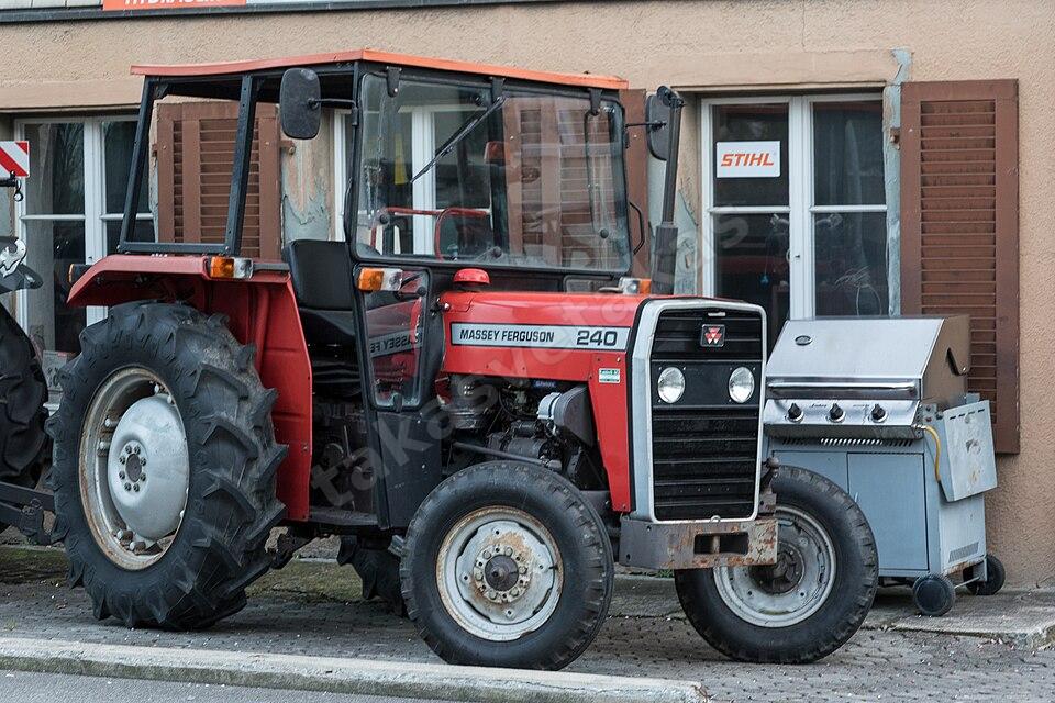 Sahibinden Massey Ferguson MF 240 Kabinli Traktör — 1989 Model