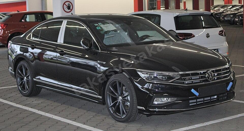Sahibinden 2020 VW Passat 1.5 TSI Highline DSG — Siyah, Bakımlı