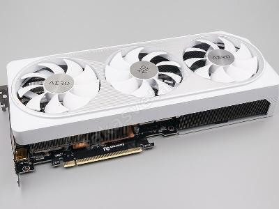 Gigabyte GeForce RTX 4070 Aero OC 12 GB Beyaz — Faturalı