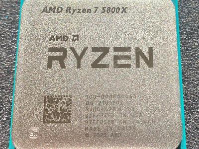 AMD Ryzen 7 5800X İşlemci — Kutusuz, Pinleri Sağlam