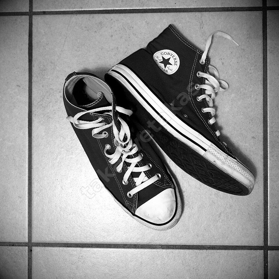 Converse Chuck Taylor All Star siyah boğazlı, 38 numara