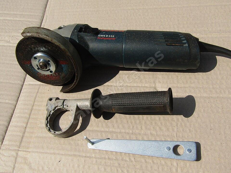 Bosch Professional avuç taşlama, yan kol ve anahtarıyla